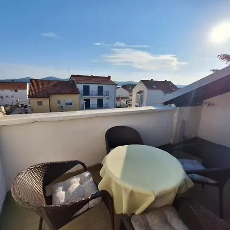 Sesto * Biograd Na Moru